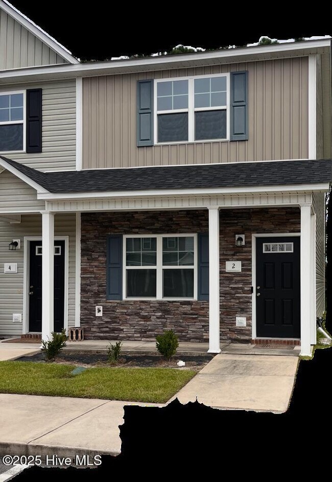 Building Photo - 2 Jaydn Dr W Rental