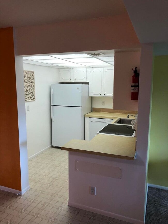 Photo - 460 NW 20th St Apartments Unit 214