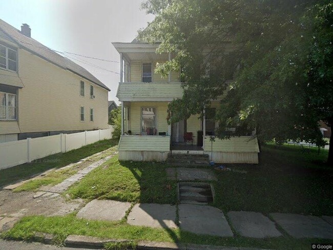 Building Photo - Vrooman Unit 2