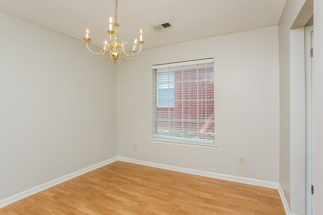 Photo - 7117 Puddin Ln