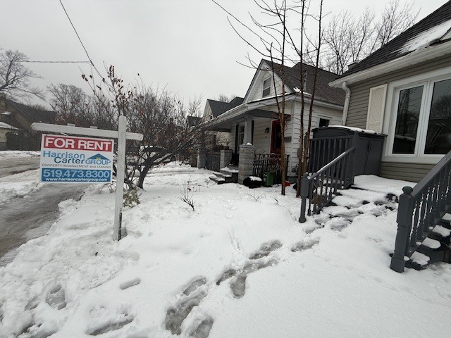 Photo - Spacious 3 Bedroom Home with Fenced Yard & Parking | Available Now