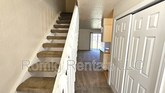 Photo - 3515 Kauffman Ave