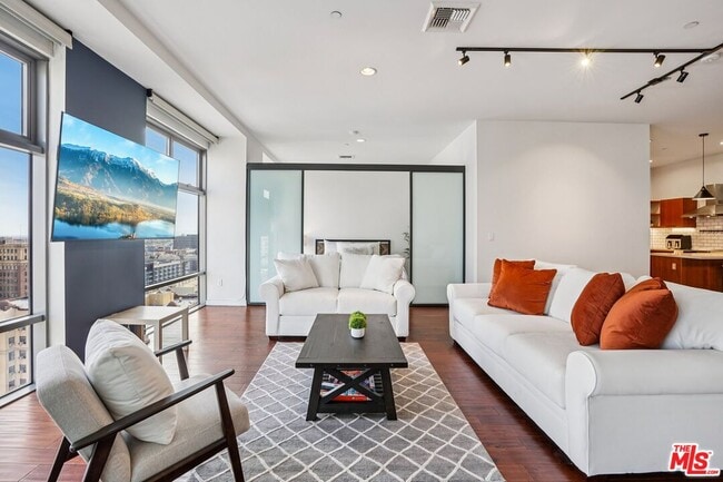 Photo - 801 S Grand Ave Unit 1310