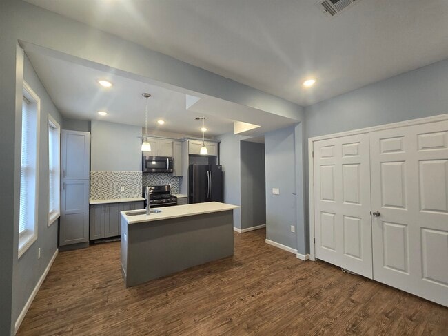 Photo - 1401 27th St Unit 1