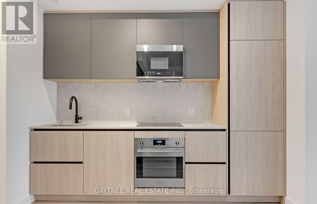 Photo - 108 Peter St Unit 2703