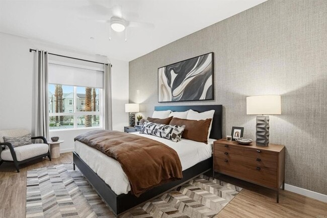 Building Photo - 6040 Radiant Ct Unit 2-101