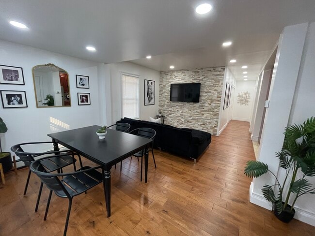 Photo - 17212 Brocher Rd Unit Apartment A