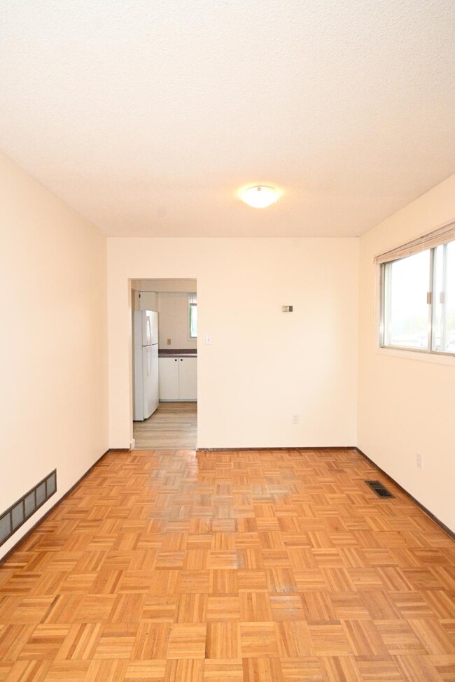 Photo - 3 bedroom in Prince George BC V2M 4P6