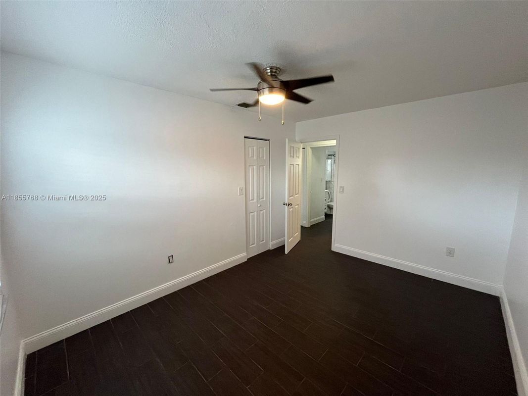 Photo - 5303 SW 137th Ct