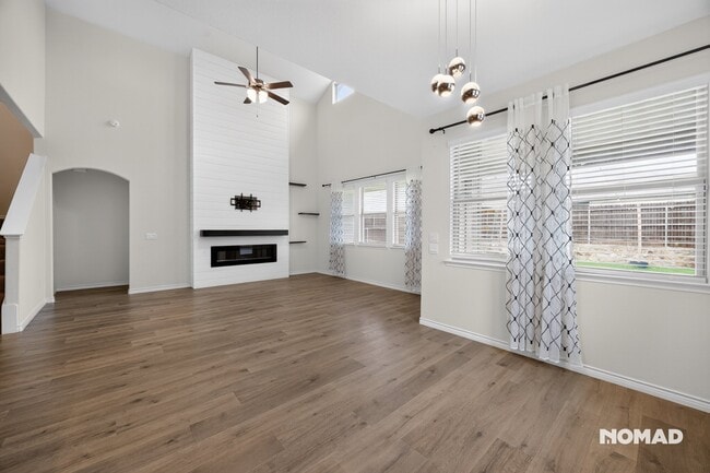 Photo - 7225 Raynor Pl