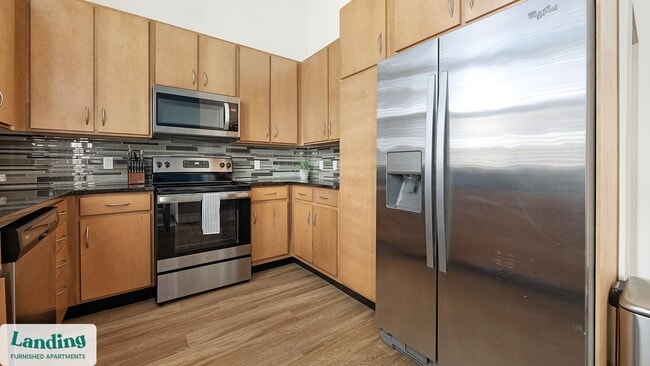 Photo - 1550 N Raleigh St Unidad W-126