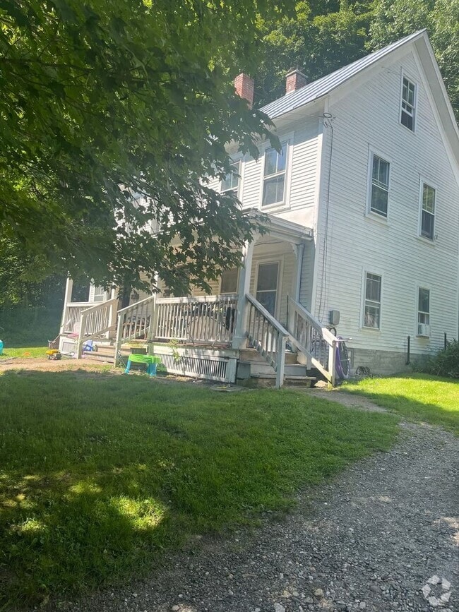 Building Photo - Forest Randolph Apartments Unit 1