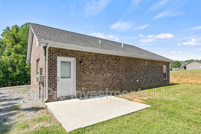 Photo - 73 McMurtry Rd