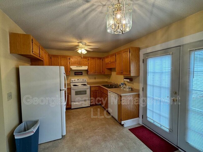 Photo - 3018 Old Maysville Rd