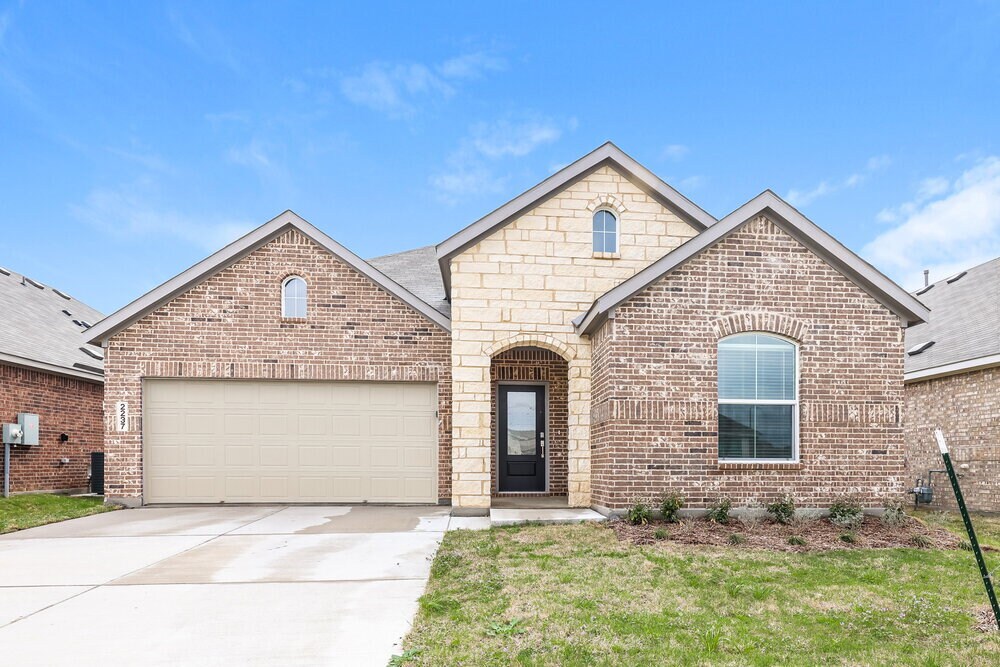 Photo - 2237 Mustang Ghost Trl