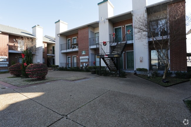 Mccallum Oaks - McCallum Oaks