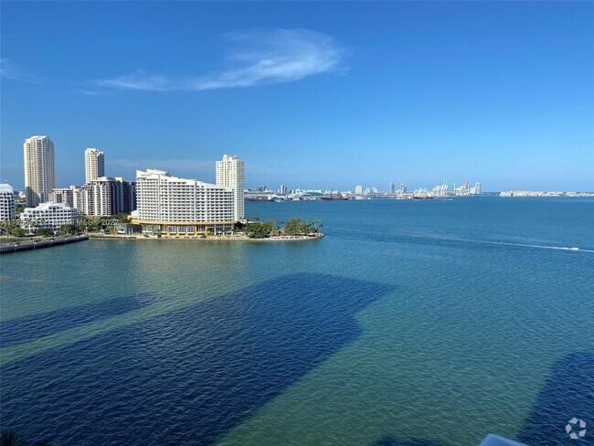 Building Photo - 1155 Brickell Bay Dr Unit 1808 Rental