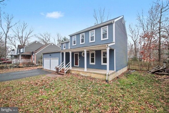 Photo - 128 Oakwood Dr