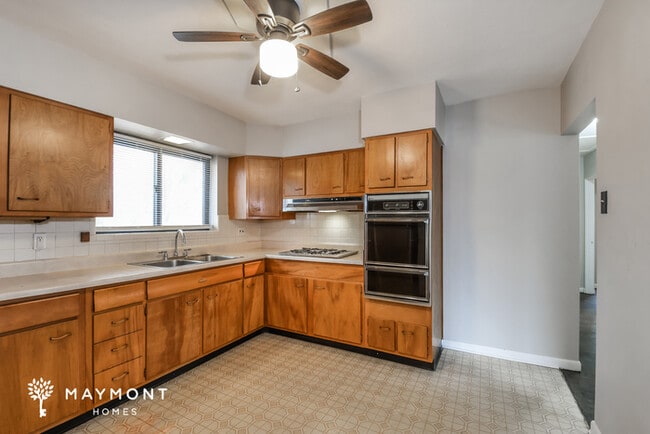 Photo - 255 Paul Ave