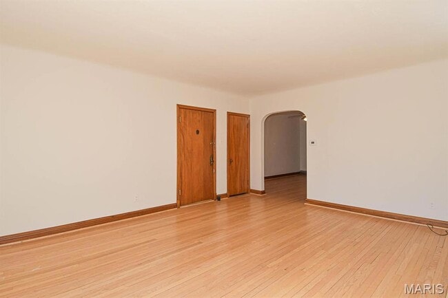 Photo - 5859 Nottingham Ave Unit 2E