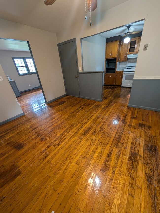 Photo - 7 Hemlock St