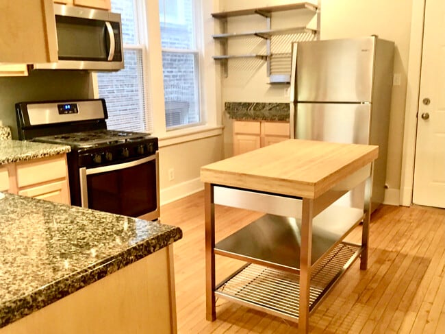 Photo - 2651 W Thomas St Unit 3F