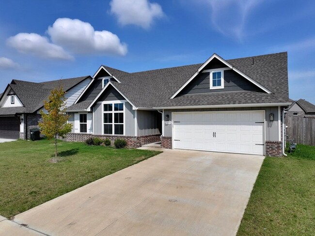 Photo - Like new, Move in Ready.