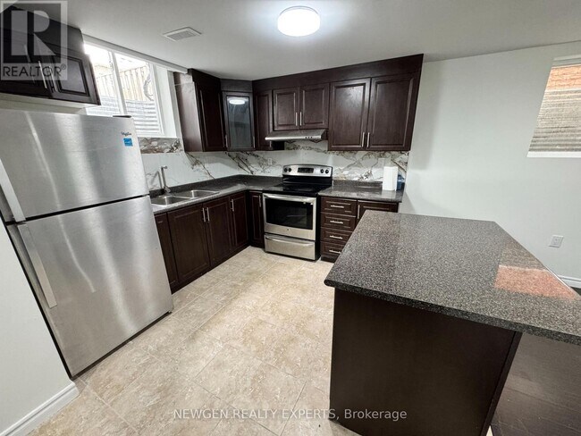 Photo - 62 Canmore Blvd