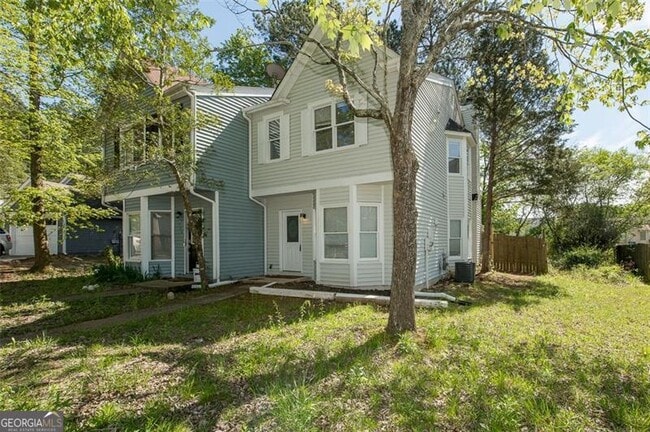 Building Photo - 348 Lakeridge Ct