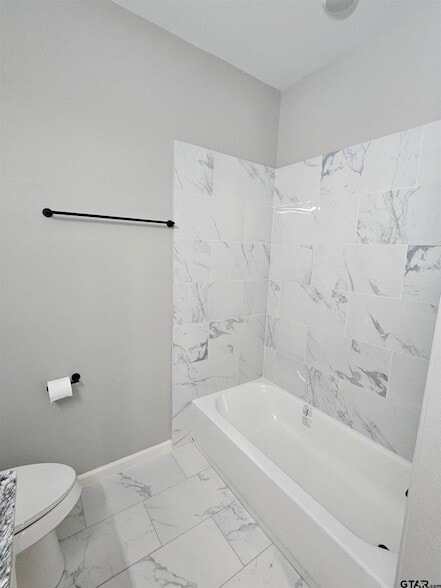 Photo - 1399 W 2nd St