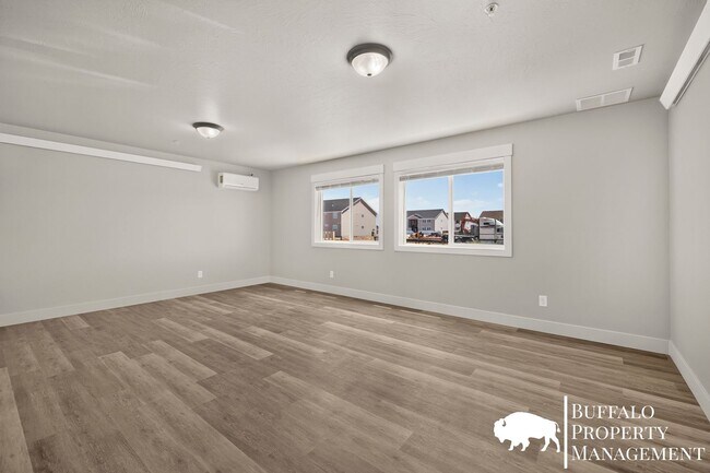 6289 N Silver Fox Rd Unit 6289 N Silver Fox Rd - Unit 2