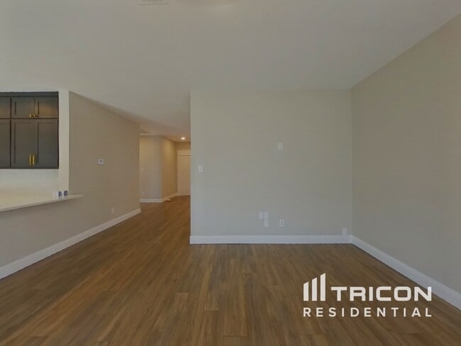 Photo - 7415 Cresswell Dr