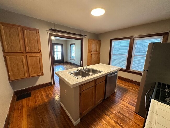 93 E Duncan St Unit 95