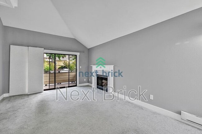 Building Photo - 2506 S 317th St Rental