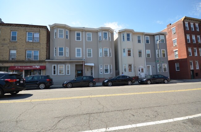 Photo - 12 Chelsea St Unit 2