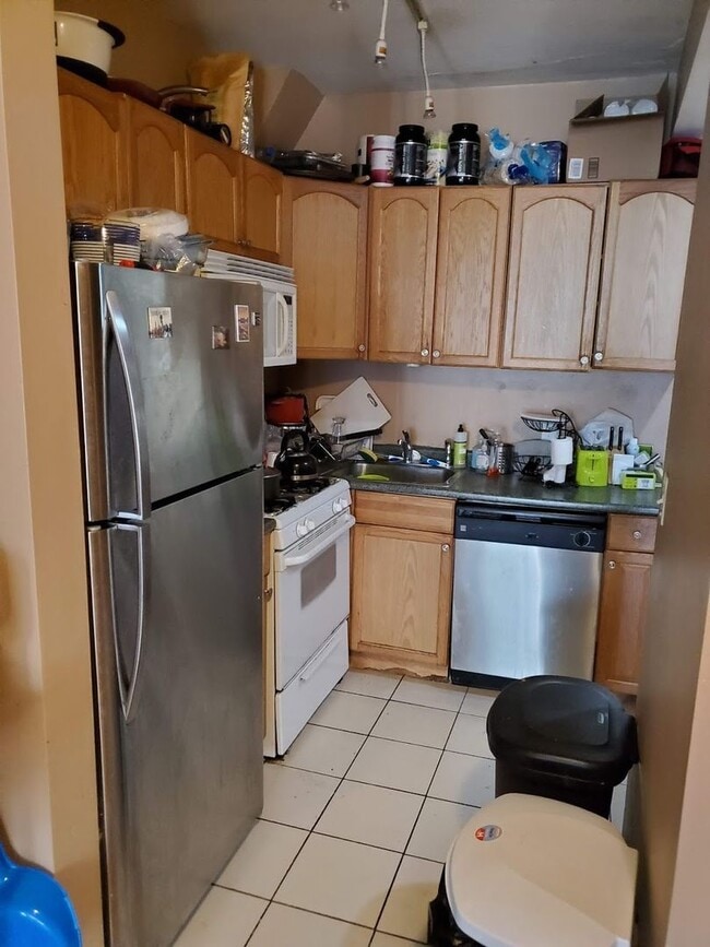 Photo - Great 3 Bed Available 9/1/26