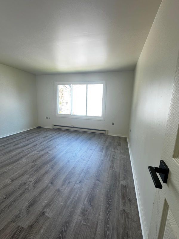 Photo - 115b 16th Ave