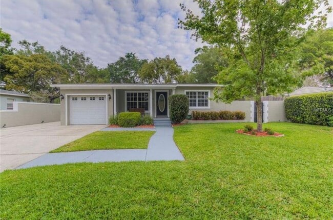Building Photo - 2919 Hargill Dr Rental