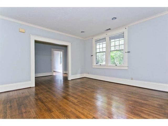 Photo - 4936 Worth St Unidad C