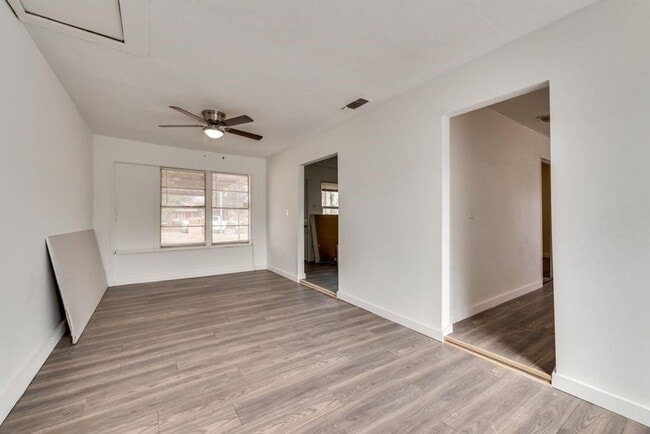 Photo - Beautiful Home in South Dallas!