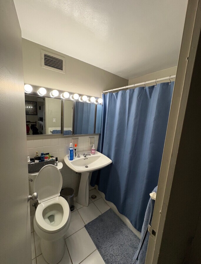 Photo - 3950 N Lake Shore Dr Unit 526