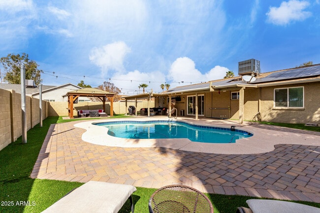 Building Photo - 3503 E Campo Bello Dr