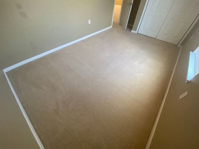 Photo - Spacious 3Bed/2Ba Brick Home in a Quiet Ne...