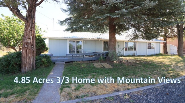 3/2 Home on 4.85 Acres with views - 3/2 Home on  4.85 Acres with views