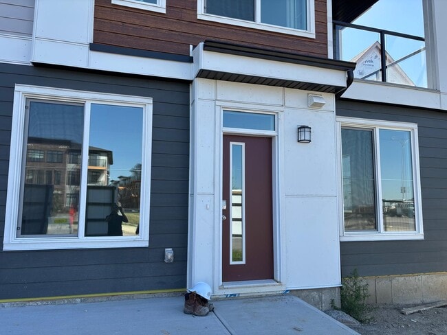 Photo - 20998 Seton Way SE