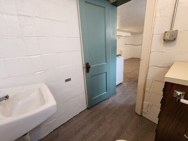 Photo - 1304 N Main St Unidad 1B
