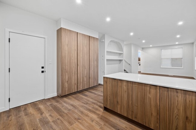 Photo - 9421 154 St NW