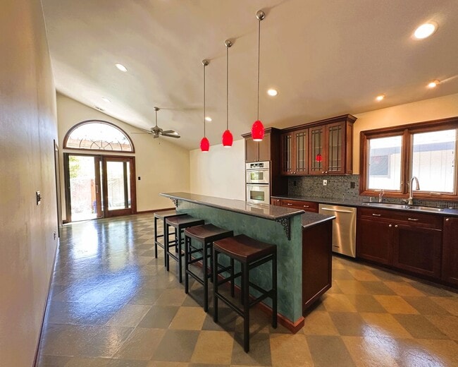 Photo - 1413 Magnolia Ave