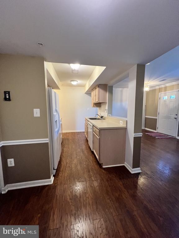 114 N Altamont Ave