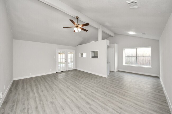 Photo - 1911 Oakwell Ln